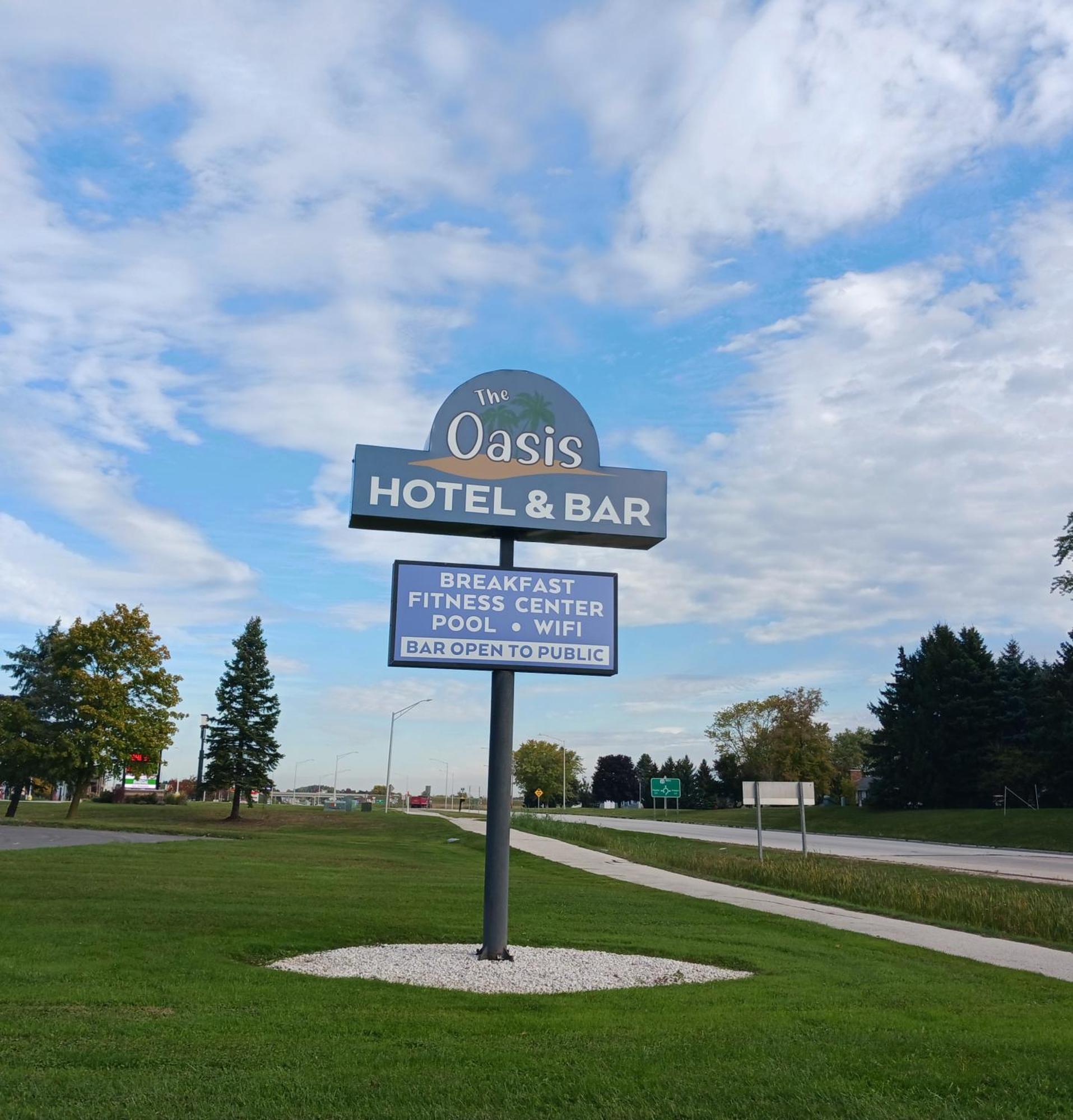 The Oasis Hotel & Bar Sheboygan Falls Exterior photo